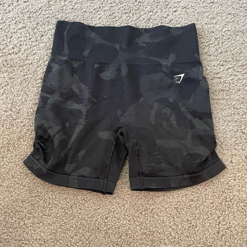 Gymshark Black Camo Seamless Short, Black and Grey, Size S